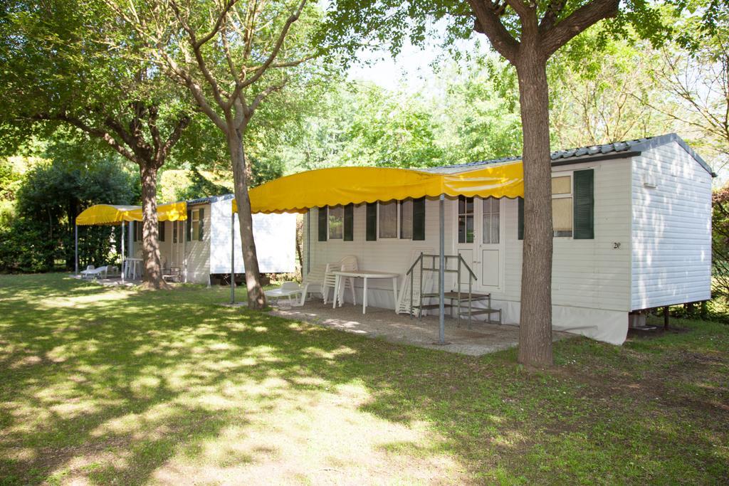 קוואלינו-טראפורטי Camping Klaus מראה חיצוני תמונה